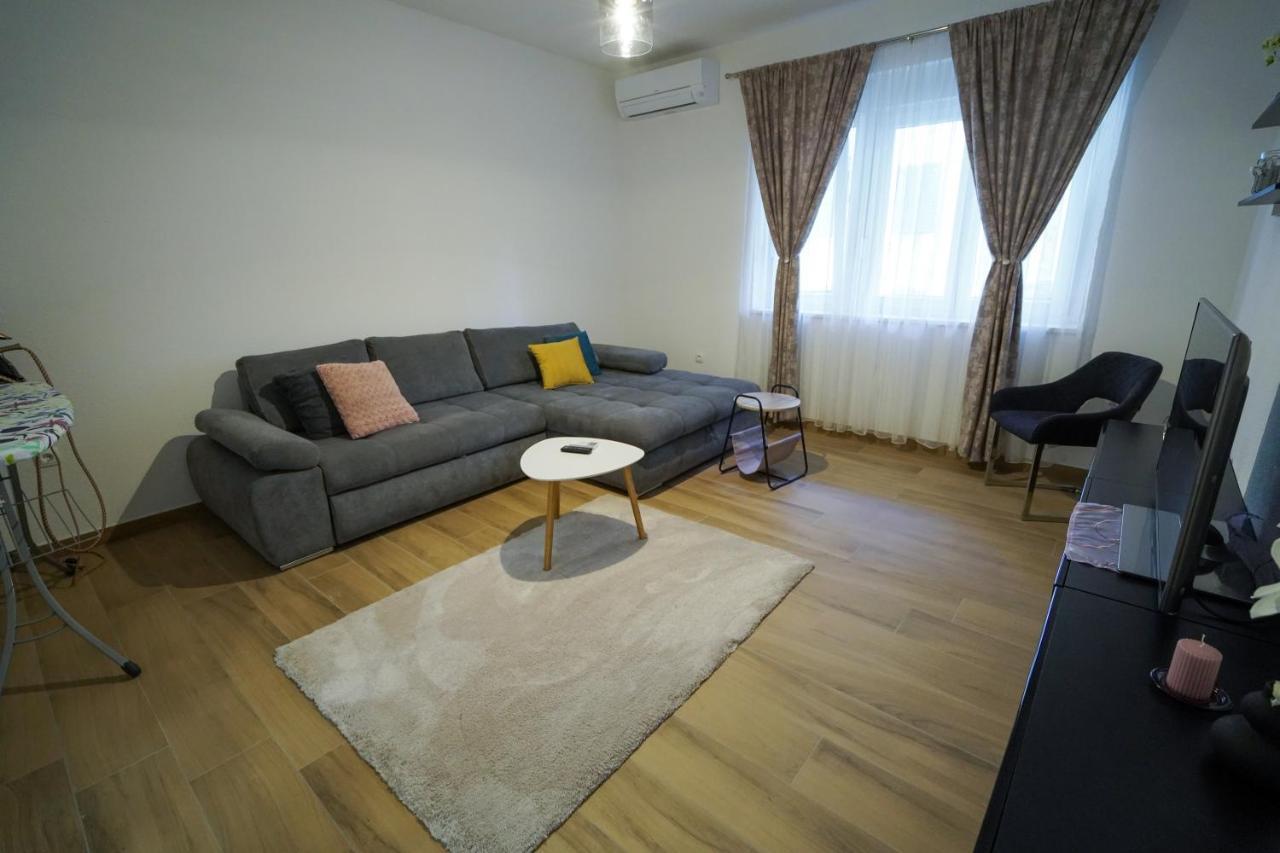 Apartment Ana Split Exterior photo